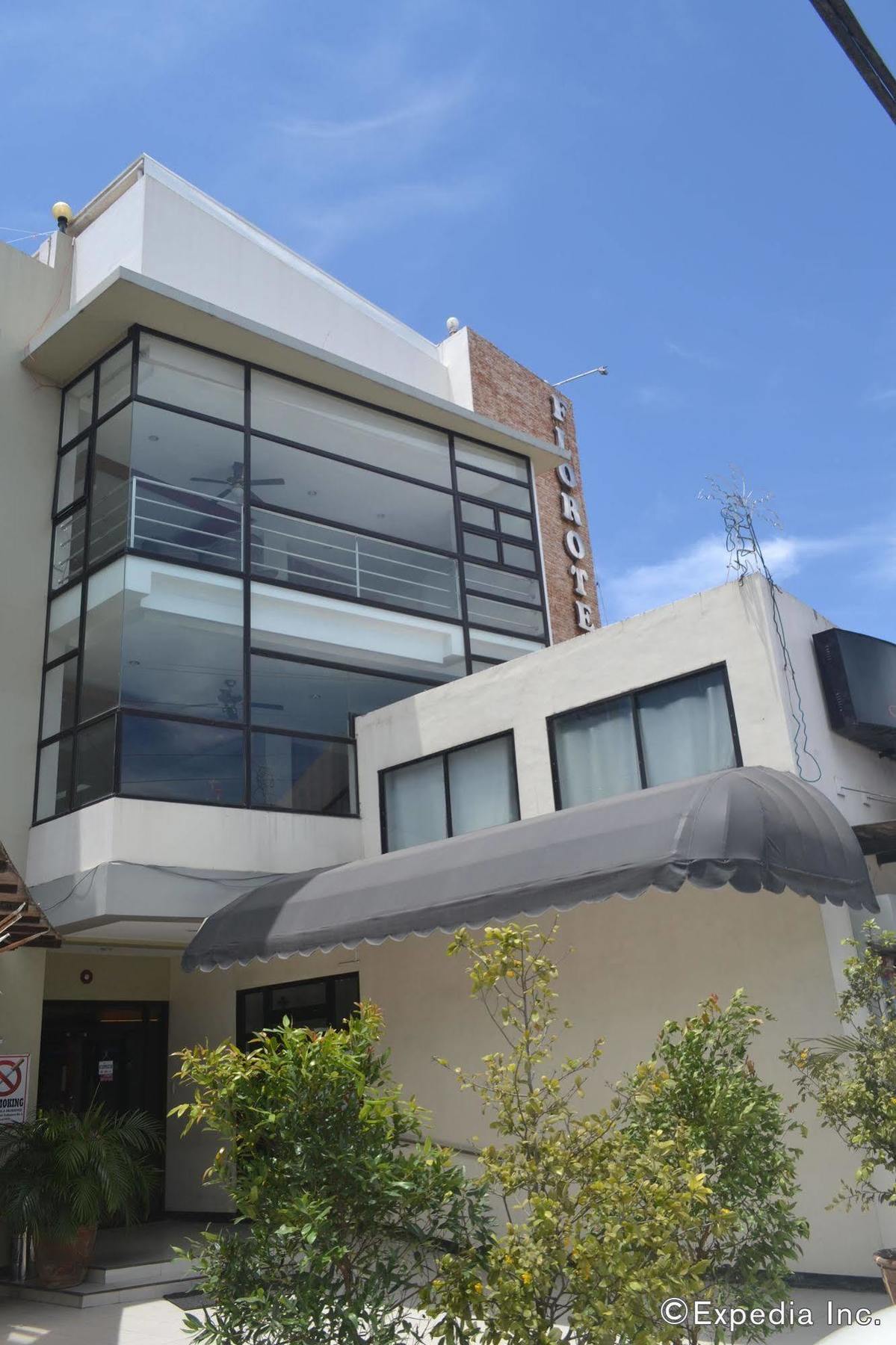 Florotel Gensan General Santos City Bagian luar foto